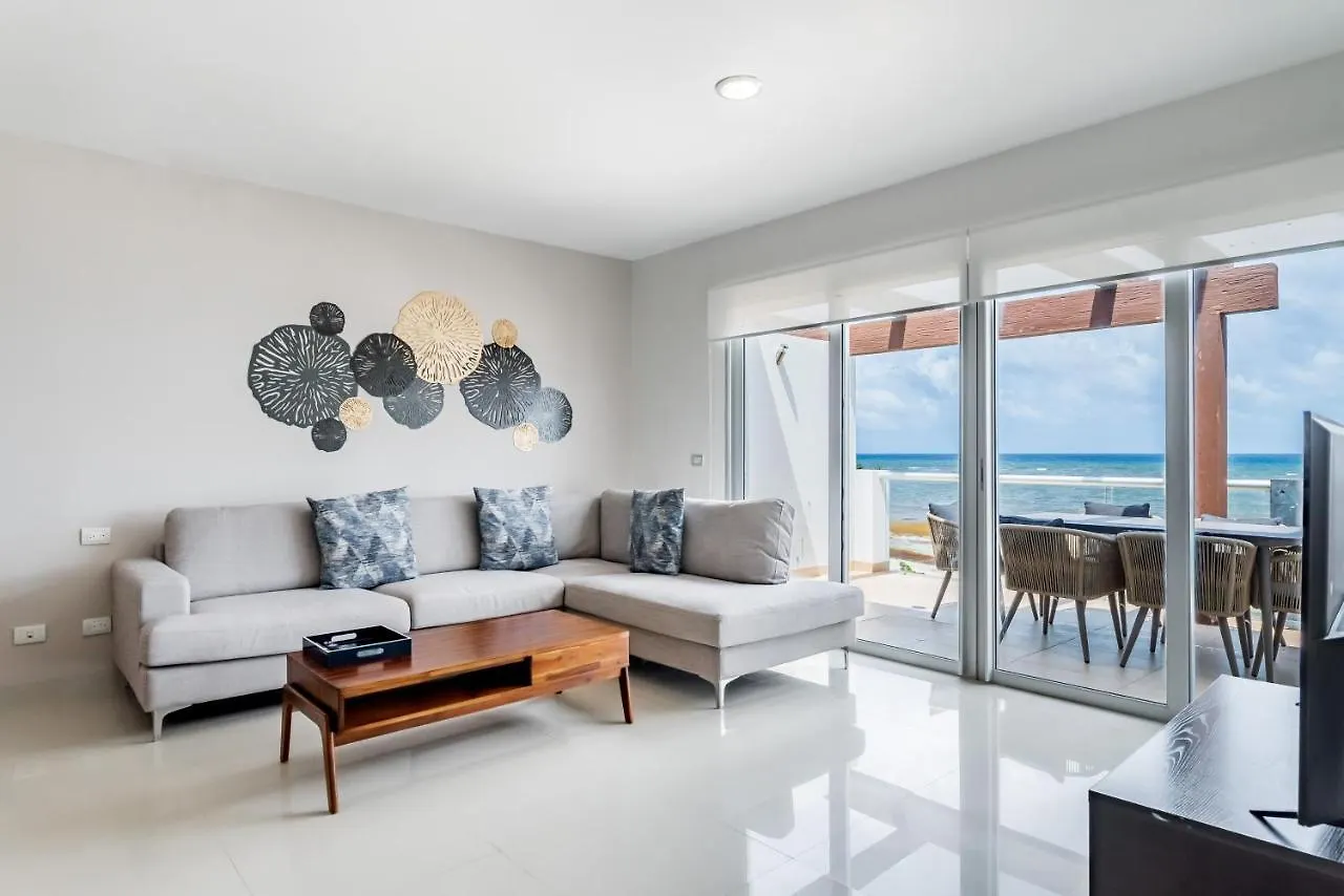 Casa Los Mares Ocean Front Penthouse Condo プレヤデルカーメン 0*,  メキシコ