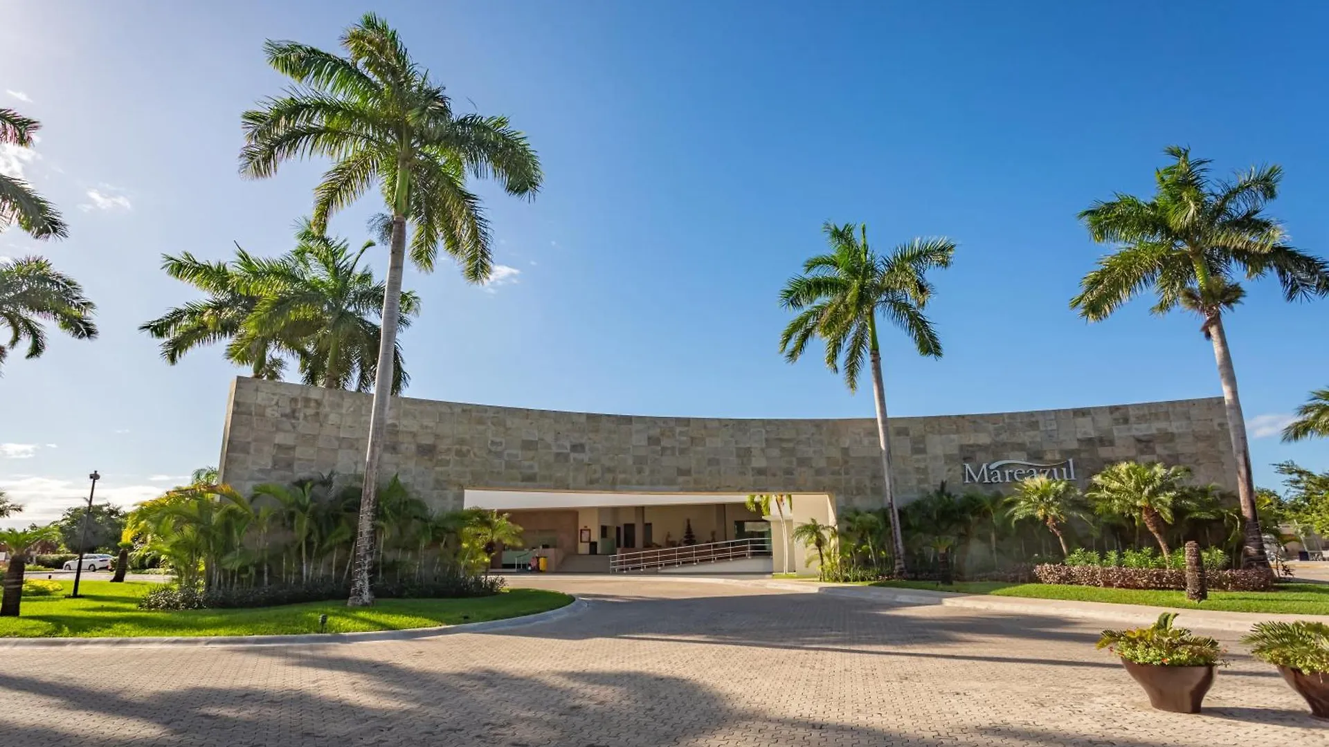 Casa Los Mares Ocean Front Penthouse Condo プレヤデルカーメン アパート